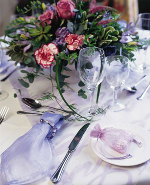 Tranquil lilac table setting Tranquil lilac table setting